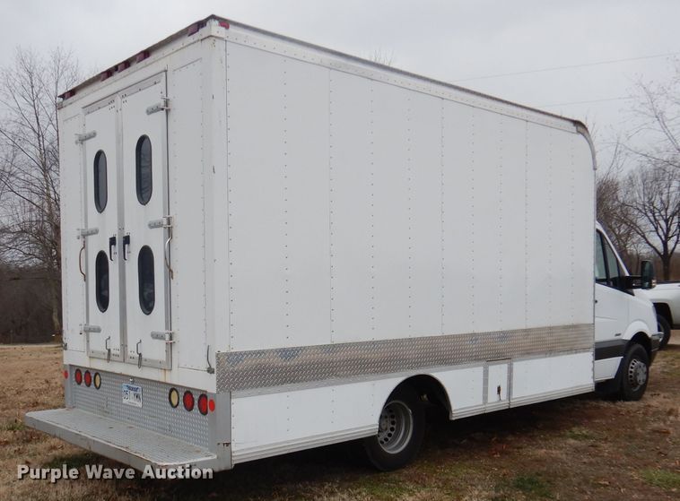 image for item DA5276 2012 Freightliner Sprinter 3500  box truck