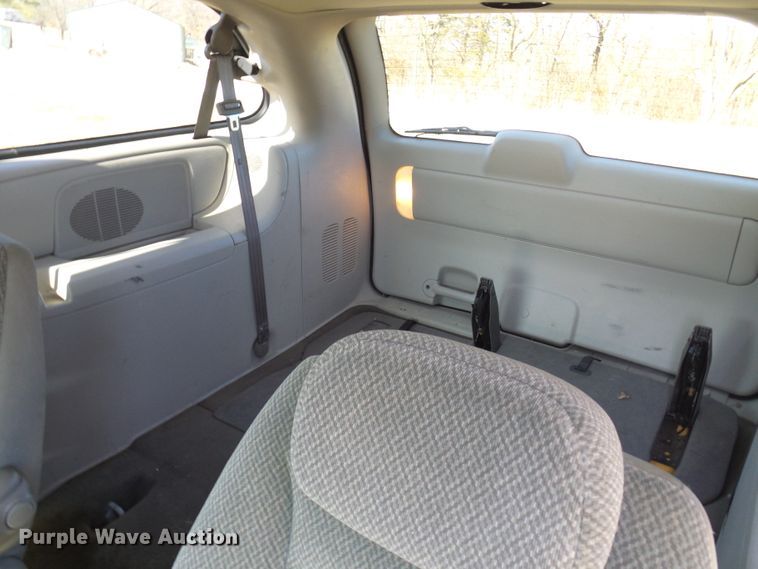 image for item DC2811 2005 Dodge Grand Caravan  van