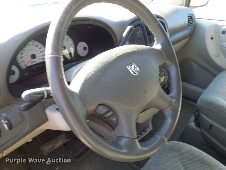 image for item DC2811 2005 Dodge Grand Caravan  van