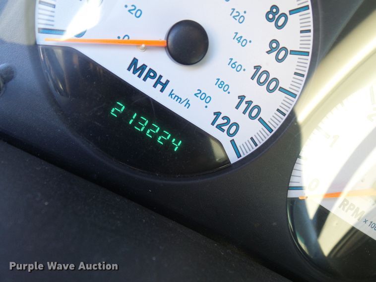 image for item DC2811 2005 Dodge Grand Caravan  van