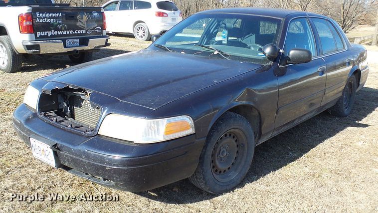 image for item DC2816 2001 Ford Crown Victoria Police Interceptor
