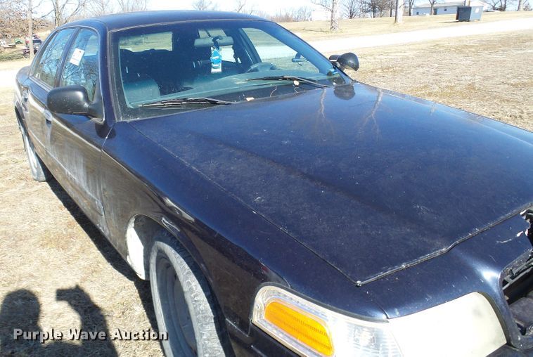 image for item DC2816 2001 Ford Crown Victoria Police Interceptor