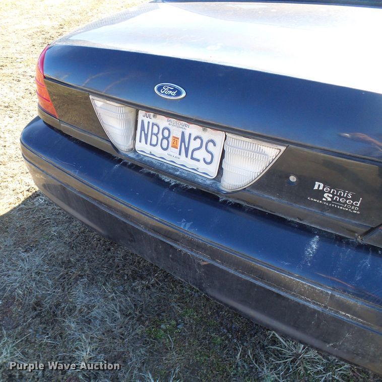 image for item DC2816 2001 Ford Crown Victoria Police Interceptor