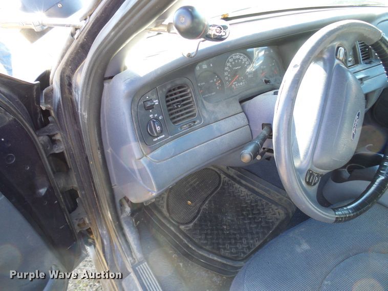 image for item DC2816 2001 Ford Crown Victoria Police Interceptor