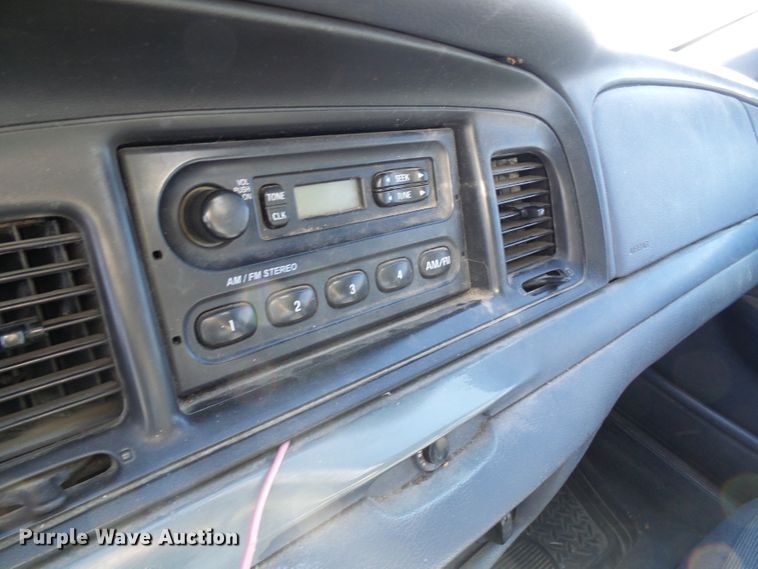 image for item DC2816 2001 Ford Crown Victoria Police Interceptor