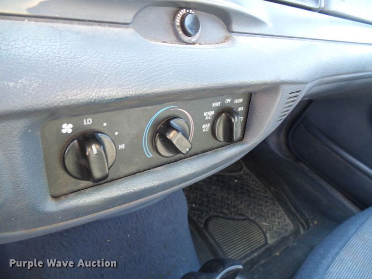 image for item DC2816 2001 Ford Crown Victoria Police Interceptor