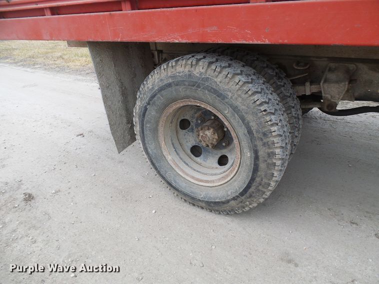 image for item DC2819 1971 Ford 600  grain truck