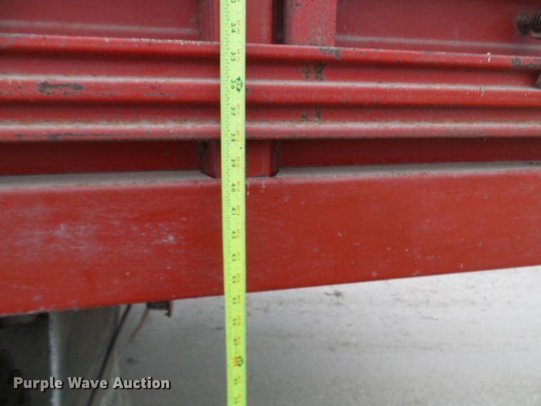 image for item DC2819 1971 Ford 600  grain truck