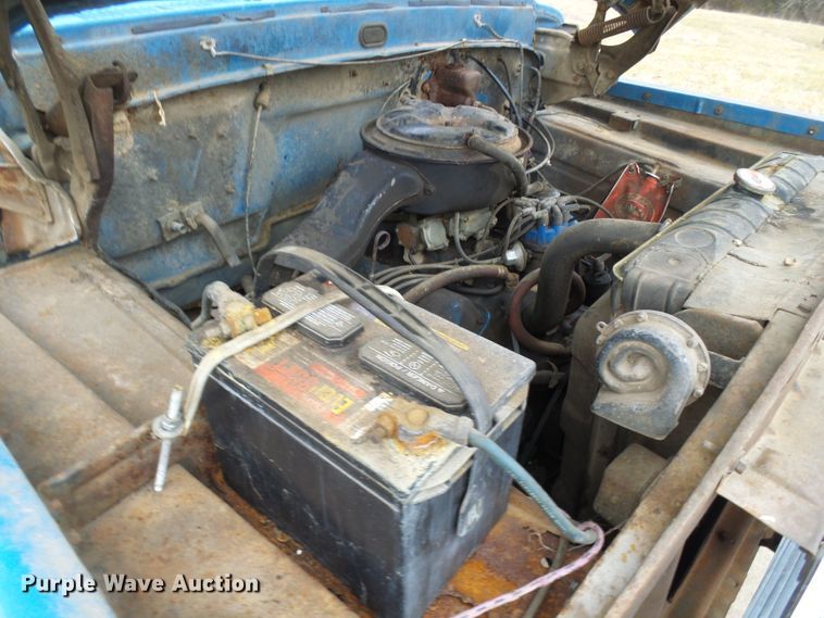 image for item DC2819 1971 Ford 600  grain truck