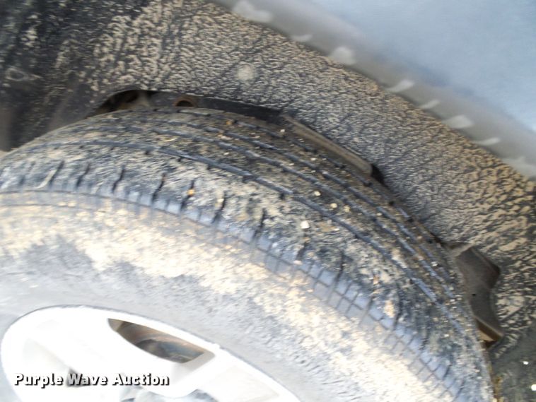 image for item DC2820 2001 Chevrolet Tracker SUV