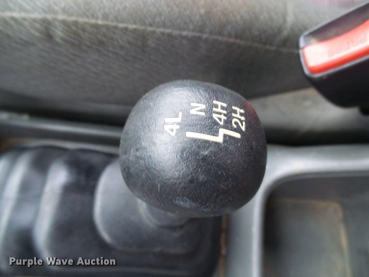 image for item DC2820 2001 Chevrolet Tracker SUV