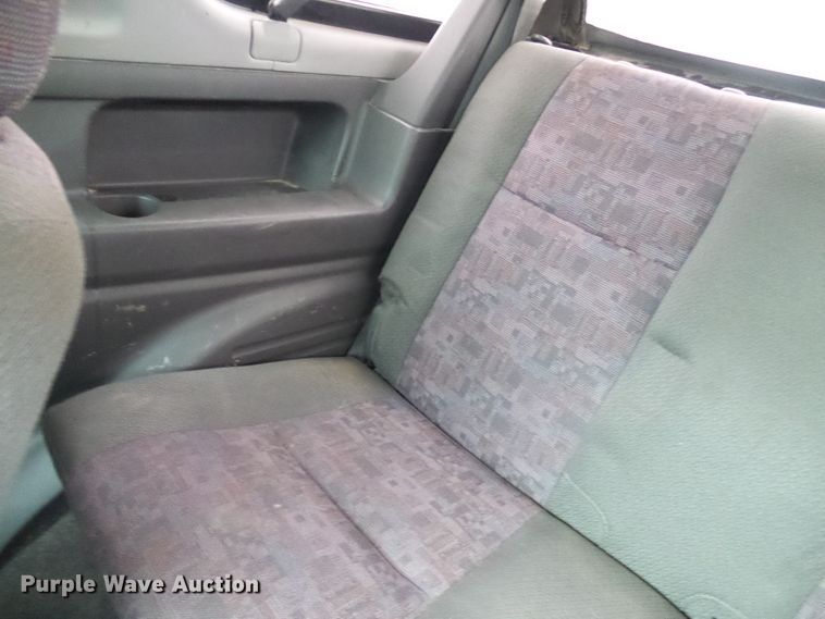 image for item DC2820 2001 Chevrolet Tracker SUV