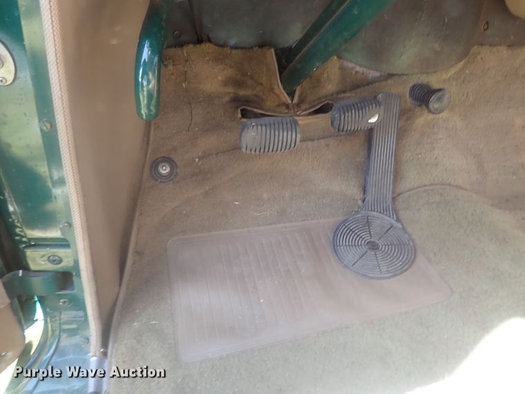 image for item DE0855 1941 Chevrolet Special Deluxe