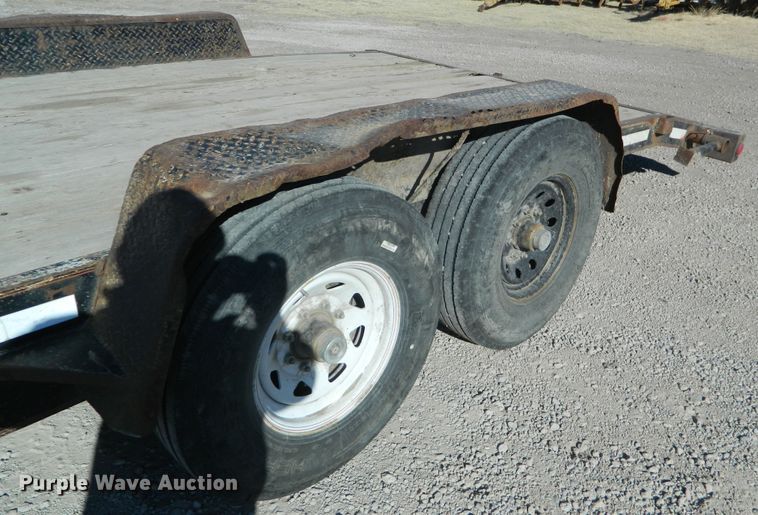 image for item DF4646 2002 Eagle utility trailer