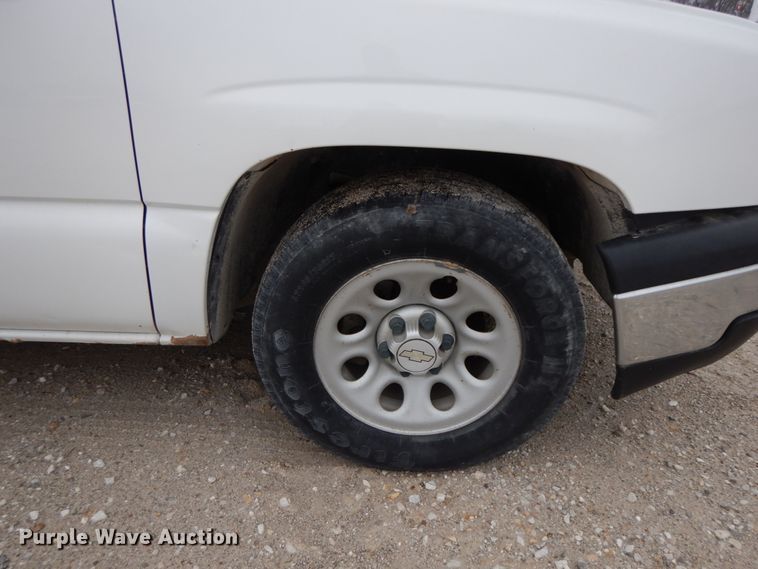 image for item DF6346 2006 Chevrolet Silverado 1500  Ext. Cab pickup truck