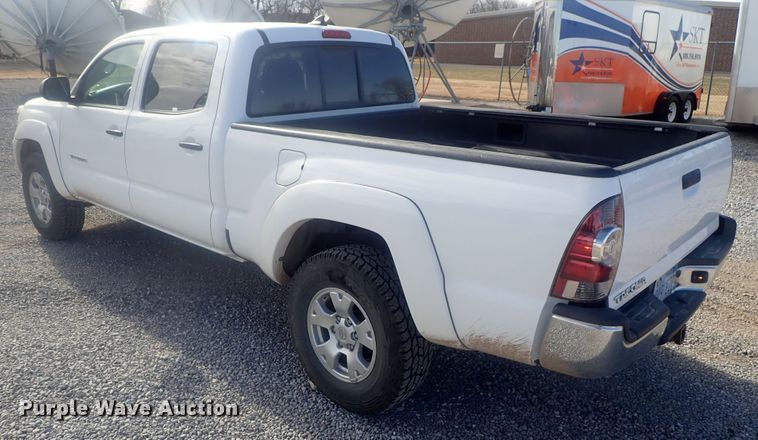 image for item DG2980 2012 Toyota Tacoma  Double Cab pickup truck