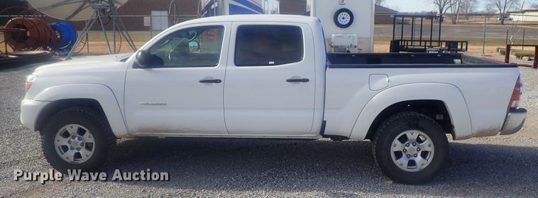 image for item DG2980 2012 Toyota Tacoma  Double Cab pickup truck