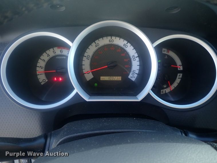 image for item DG2980 2012 Toyota Tacoma  Double Cab pickup truck