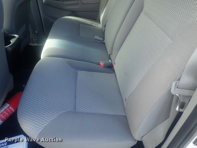 image for item DG2980 2012 Toyota Tacoma  Double Cab pickup truck