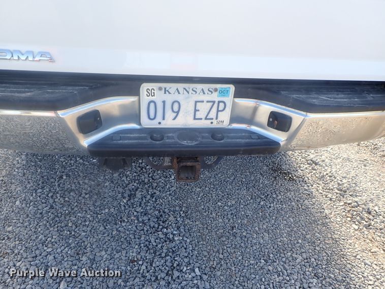 image for item DG2980 2012 Toyota Tacoma  Double Cab pickup truck