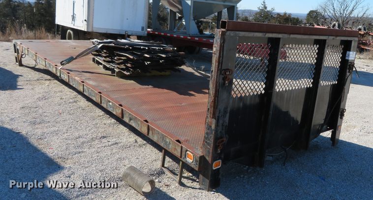 image for item DH0604 Knapheide PVMXT-223C flatbed