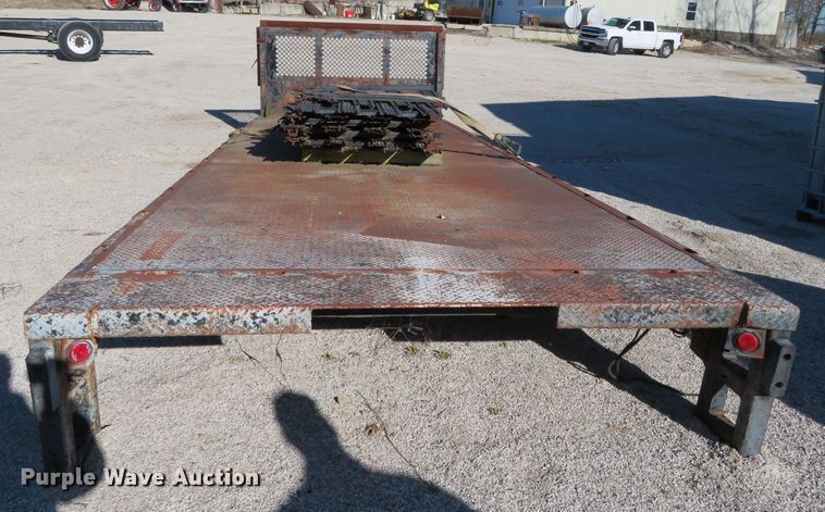 image for item DH0604 Knapheide PVMXT-223C flatbed