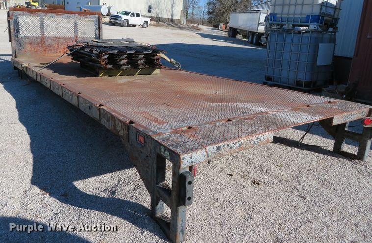 image for item DH0604 Knapheide PVMXT-223C flatbed