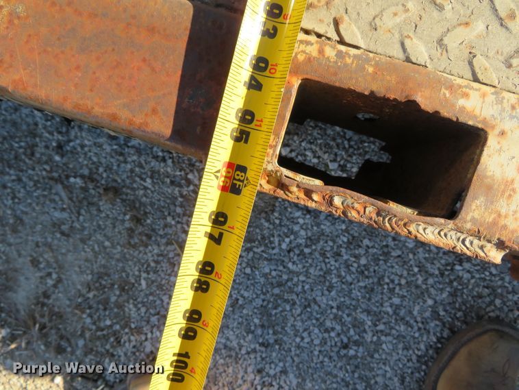 image for item DH0604 Knapheide PVMXT-223C flatbed