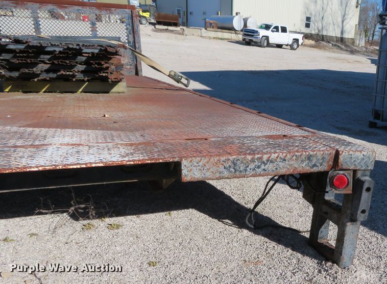 image for item DH0604 Knapheide PVMXT-223C flatbed