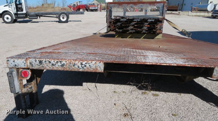 image for item DH0604 Knapheide PVMXT-223C flatbed