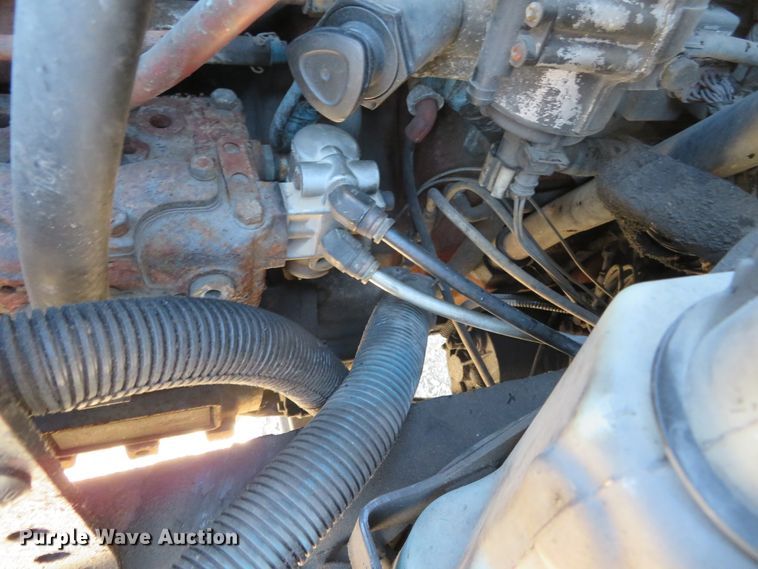 image for item DH0608 2007 International 4300  truck cab and chassis