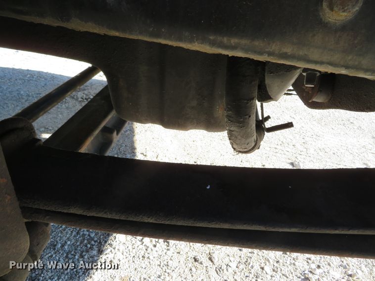 image for item DH0608 2007 International 4300  truck cab and chassis