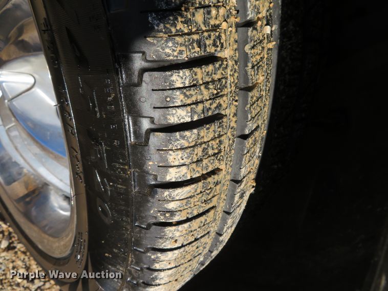 image for item DH0647 2007 Chrysler 300 Touring  limousine