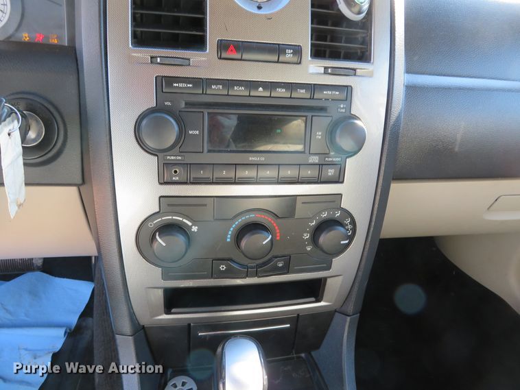 image for item DH0647 2007 Chrysler 300 Touring  limousine