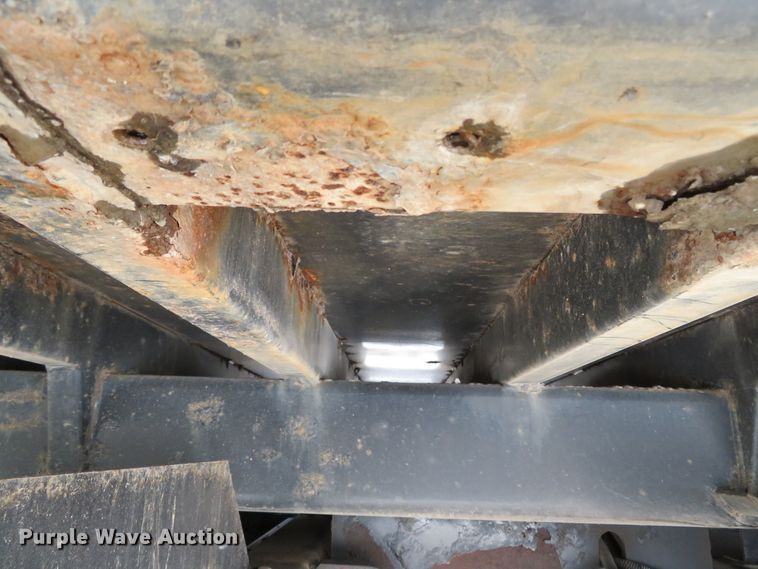 image for item DH0652 Chevron rollback bed