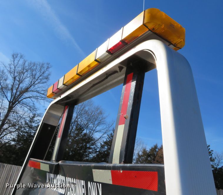 image for item DH0652 Chevron rollback bed