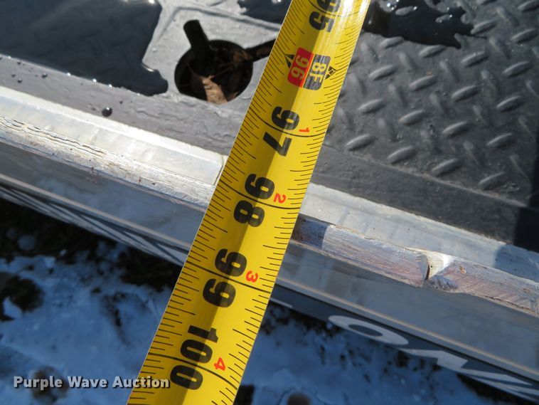 image for item DH0652 Chevron rollback bed