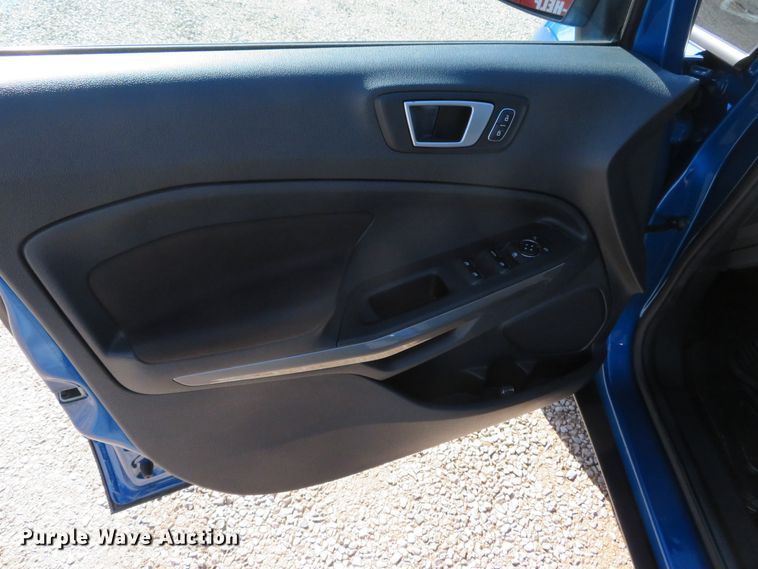 image for item DH0653 2018 Ford EcoSport