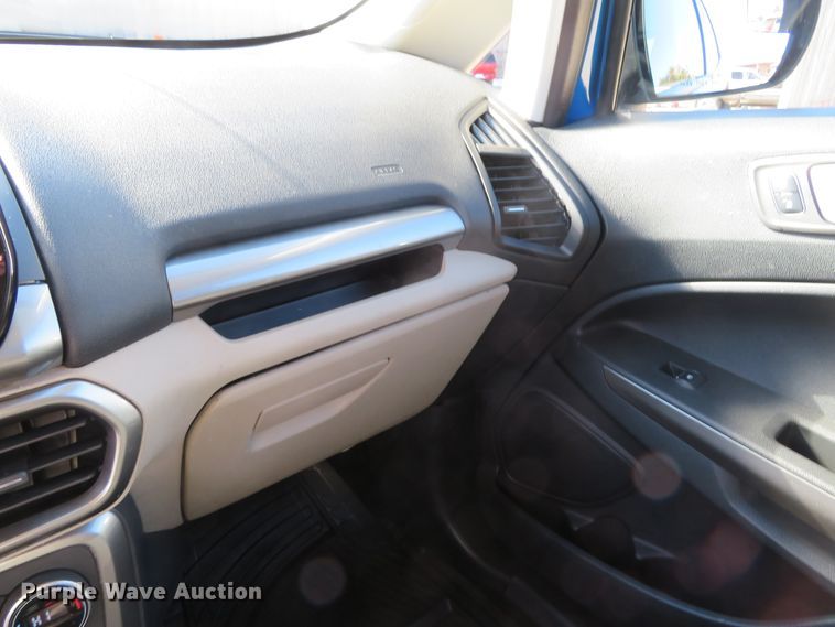 image for item DH0653 2018 Ford EcoSport