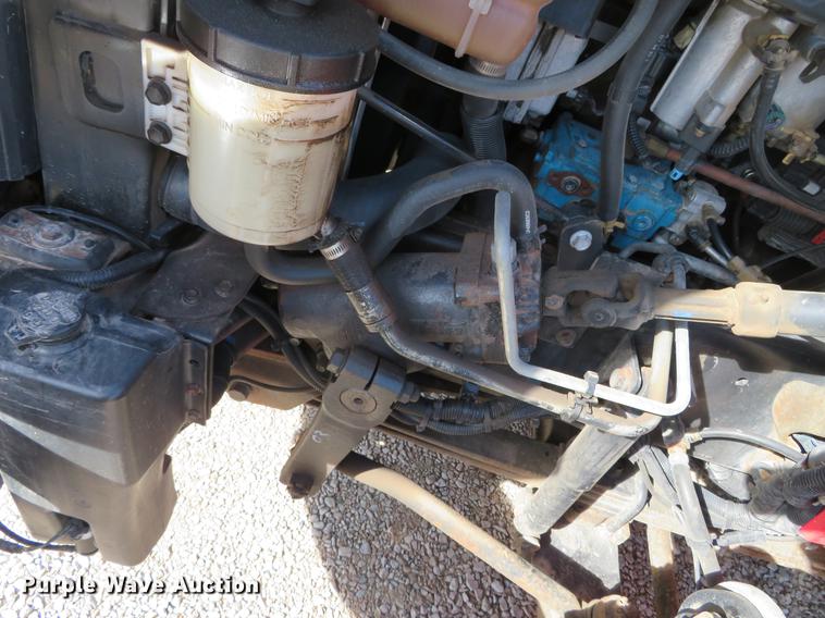 image for item DH0654 2011 International DuraStar 4300  tow truck