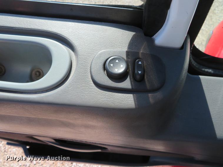 image for item DH0654 2011 International DuraStar 4300  tow truck