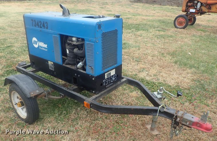 image for item DI7362 Miller Trailblazer 301D welder/generator