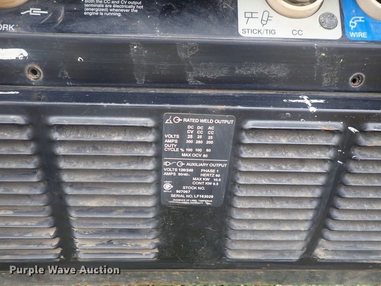 image for item DI7362 Miller Trailblazer 301D welder/generator