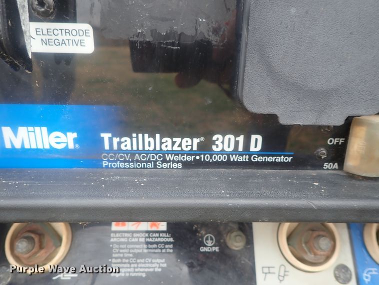image for item DI7362 Miller Trailblazer 301D welder/generator