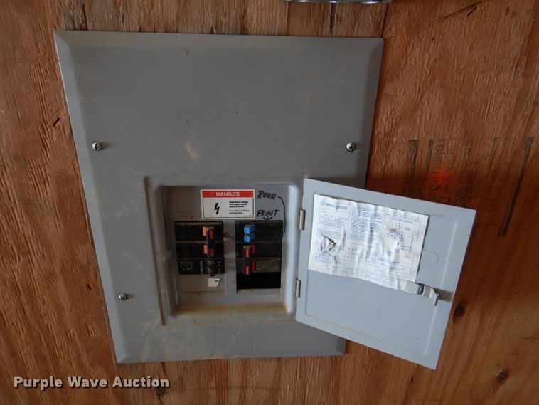 image for item DJ0374 1992 Action Mobile Industries RS3010 office trailer