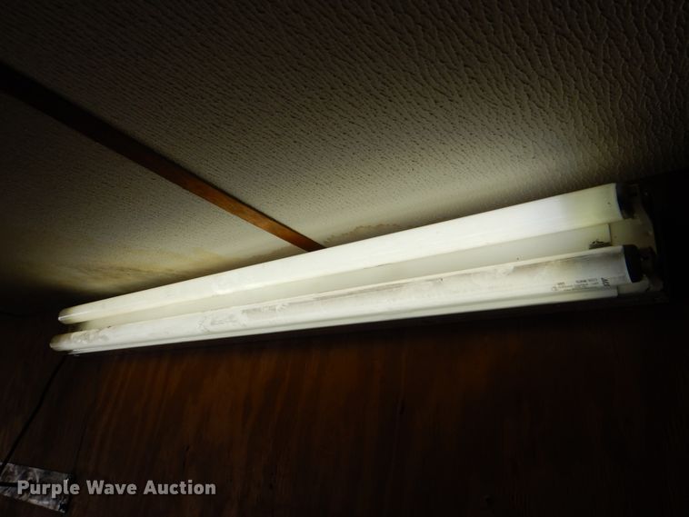 image for item DJ0374 1992 Action Mobile Industries RS3010 office trailer