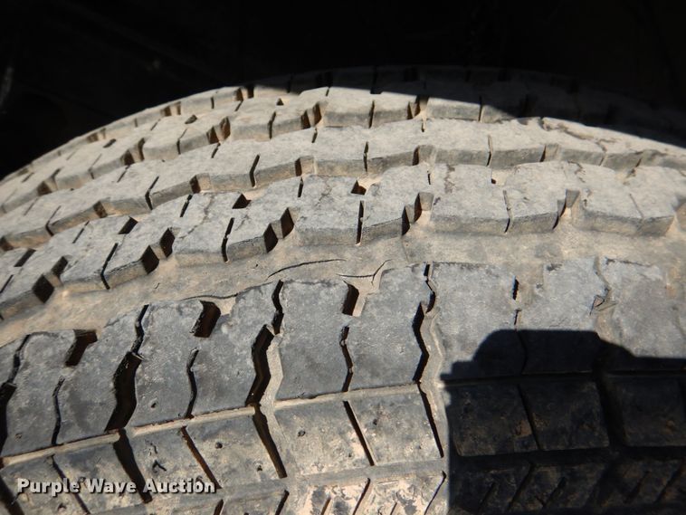 image for item DJ0374 1992 Action Mobile Industries RS3010 office trailer