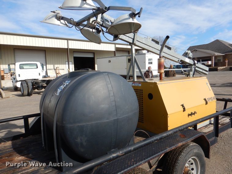 image for item DJ0375 2012 Warren Power Systems WCW204MH/RV  light plant