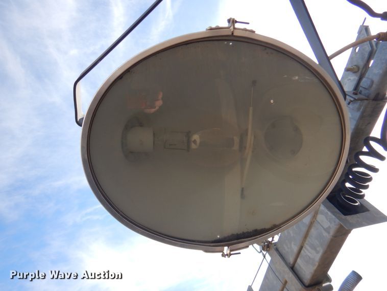 image for item DJ0375 2012 Warren Power Systems WCW204MH/RV  light plant