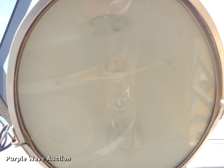 image for item DJ0375 2012 Warren Power Systems WCW204MH/RV  light plant